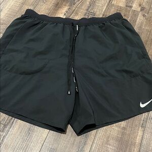 Nike Men's Black Sports Shorts
